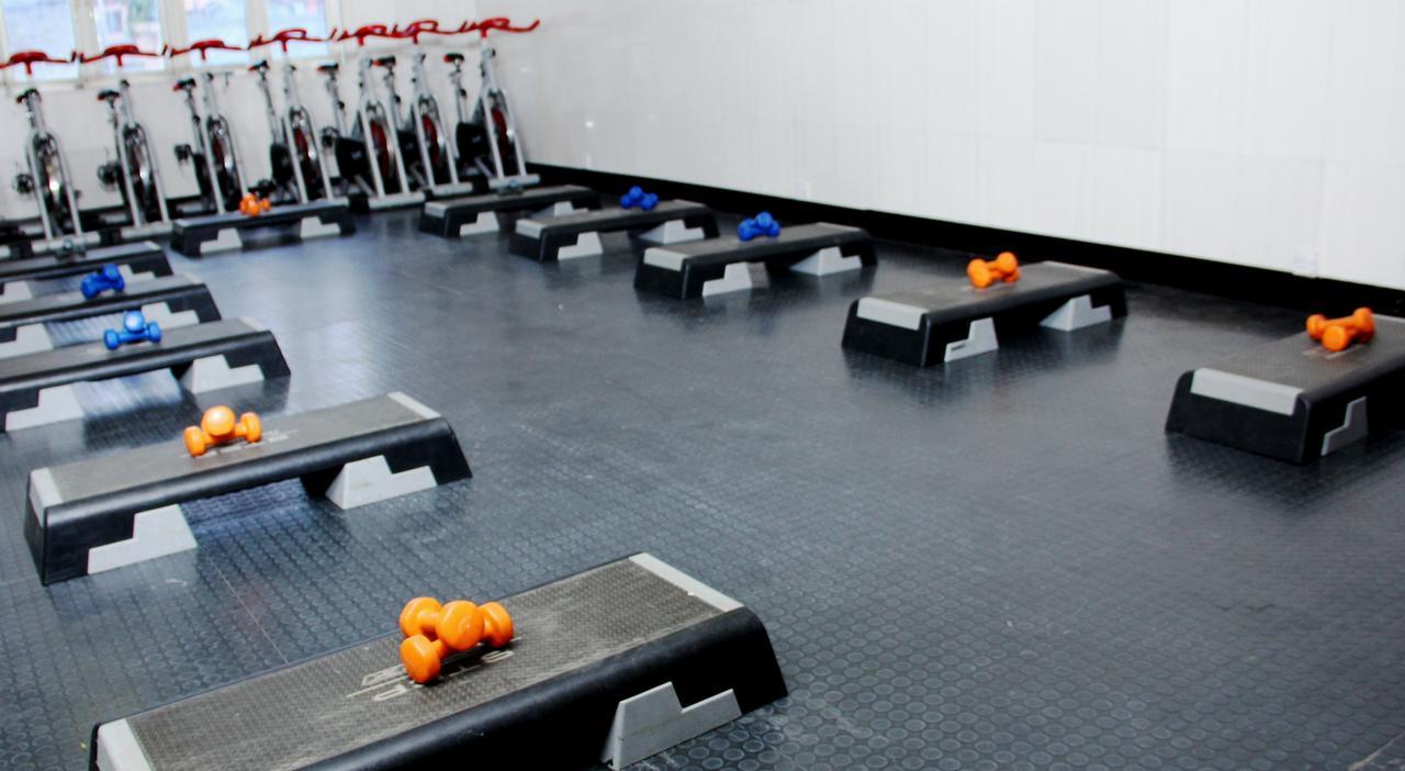 Sunfit - Fitness, Spa, Accommodation Aliayabiagba Exteriér fotografie