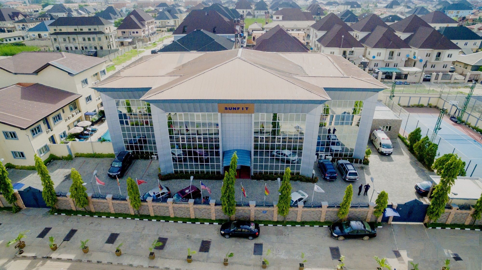 Sunfit - Fitness, Spa, Accommodation Aliayabiagba Exteriér fotografie